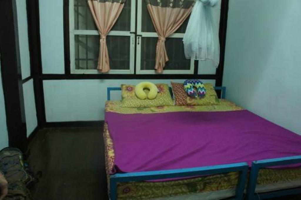 Chok Dee Guesthouse เชียงใหม่ ภายนอก รูปภาพ